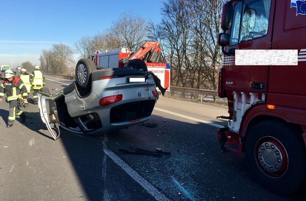 POL-PDNW: Verkehrsunfall mit Überschlag
Ludwigshafen, A61