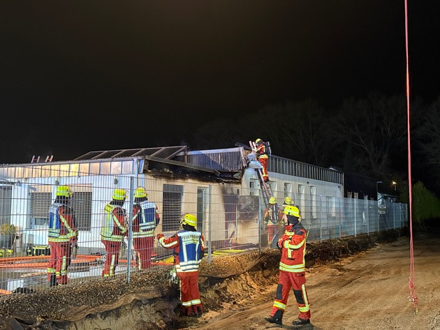 FW-SE: Gebäudebrand in Kaltenkirchen