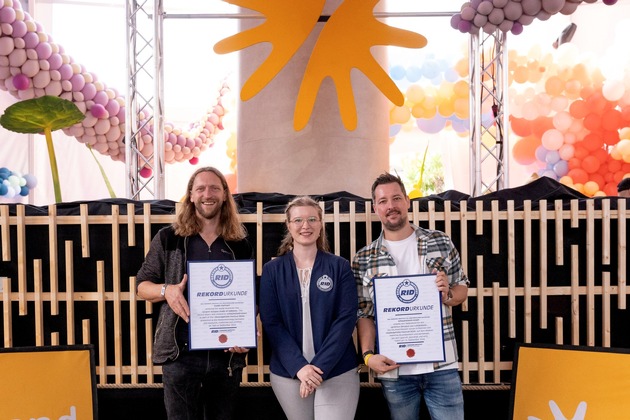 Riesiger Luftballon-Oktopus bei Festival Glücksgefühle 24 – schauinsland-reisen holt Weltrekord zurück nach Deutschland