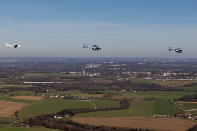 POL-LZPD: Jubil&auml;um der Polizeifliegerstaffel NRW: F&uuml;r die Sicherheit der Menschen und zur Unterst&uuml;tzung der Einsatzkr&auml;fte am Boden - 250.000 Stunden in der Luft