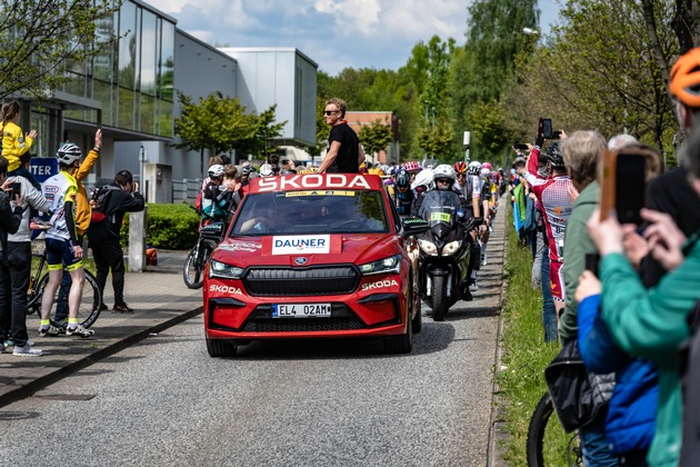 Škoda sorgt beim Radsportklassiker Eschborn-Frankfurt und der Škoda Velotour für Bewegung