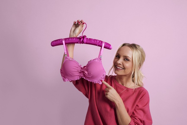 &quot;bonprix wird Pink!&quot; / Modemarke baut gemeinsam mit Brustkrebs Deutschland e.V. Initiative Pink Collection aus und setzt auf Kooperation mit TV-Sender sixx und Moderatorin Janin Ullmann