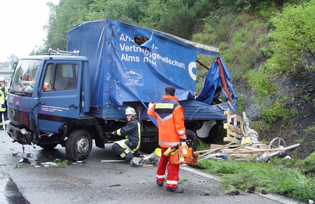 FW-E: Verkehrsunfall auf der A 52 Fahrtrichtung Düsseldorf Höhe Ausfahrt Rüttenscheid