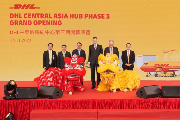 PM: DHL Express eröffnet neues, erweitertes globales Drehkreuz in Hongkong und positioniert sich damit für die Erholung des Welthandels / PR: DHL Express opens newly expanded global hub in Hong Kong, firmly positions itself for global trade recovery