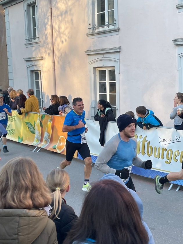 POL-PDTR: 33. Internationalen DEULUX-Lauf in Langsur - Polizei vor Ort