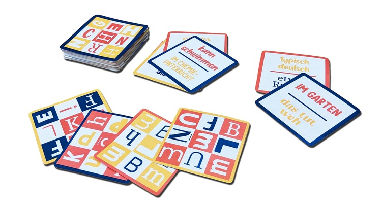 Letter Hunt: Schnell kombiniert mit dem richtigen Buchstaben! Abwechslungsreiche Buchstabenjagd von Piatnik