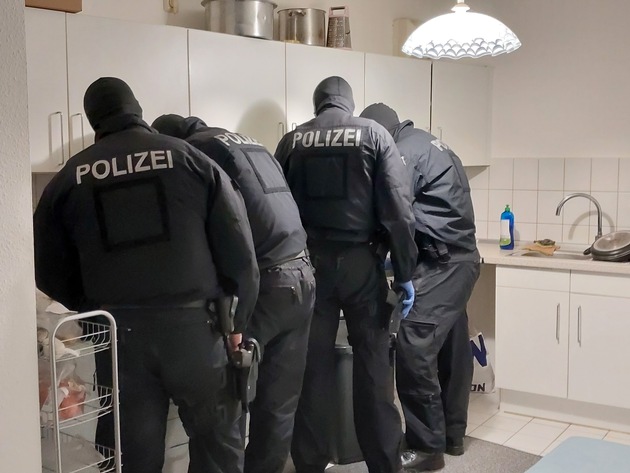 BPOLD-BBS: Schleusungskriminalität - Bundespolizei durchsucht mehrere Objekte in fünf Bundesländern