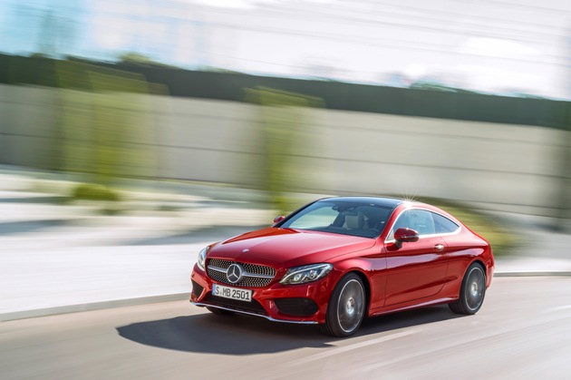 Mercedes-Benz IAA 2015 - Une collection de voitures de rêve signées Mercedes