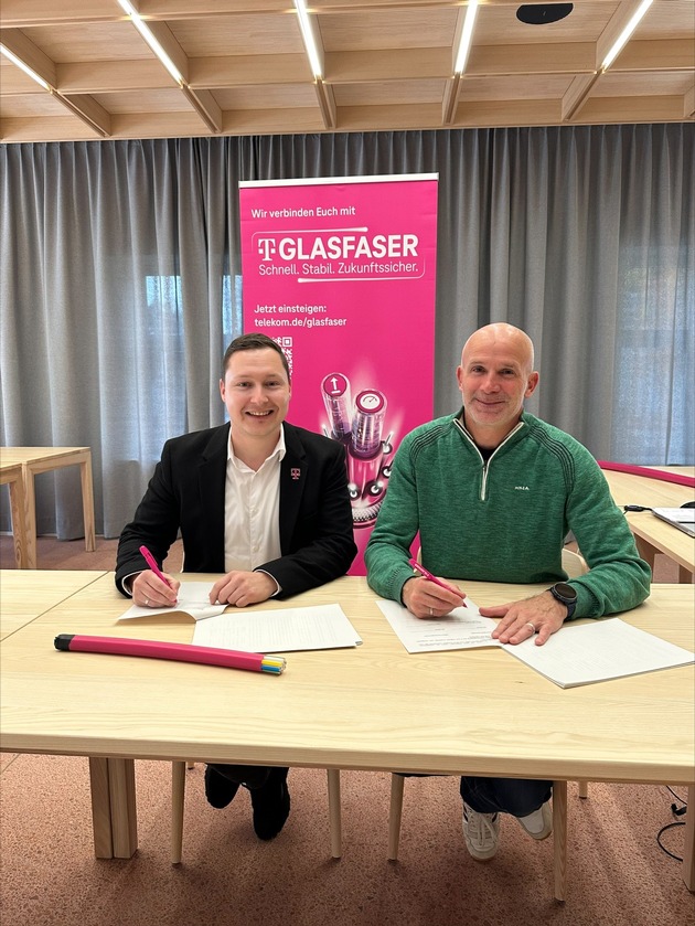 Glasfaserausbau in Markt Rettenbach wird Realität