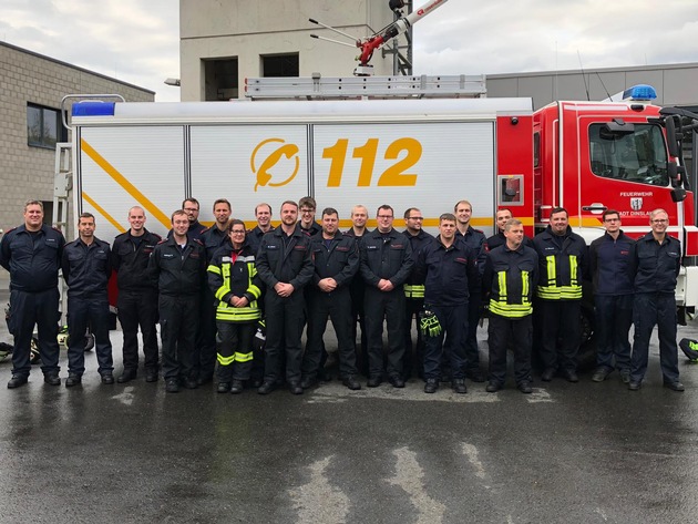 FW Dinslaken: Neue Maschinisten für die Feuerwehren im Kreis Wesel