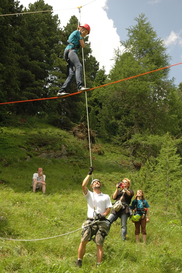 Seehotel Jägerwirt eröffnet Hirschen Camp  - BILD