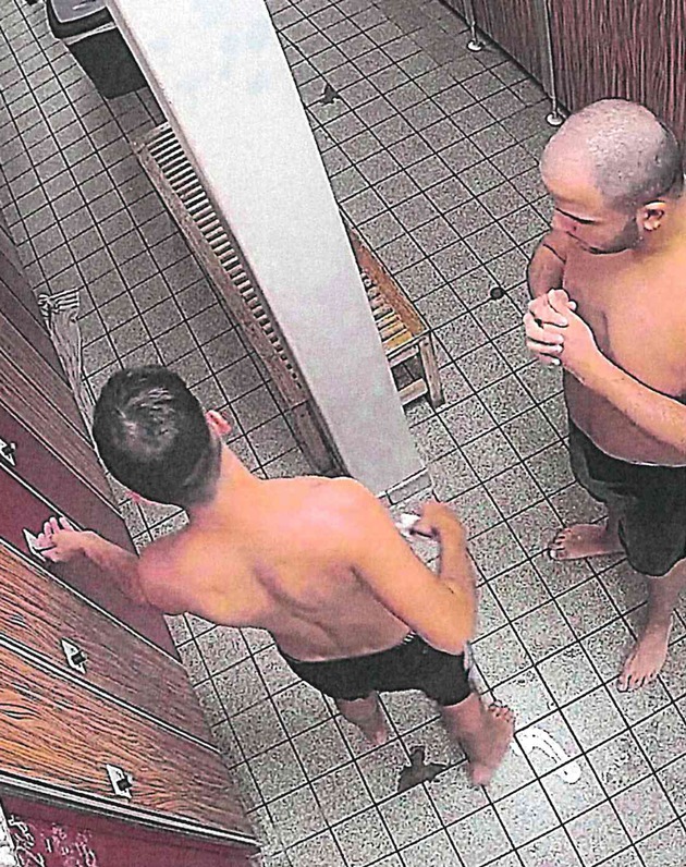 POL-BO: Diebstahl aus Schwimmbad-Spind - Wer kennt die beiden kriminellen Badegäste?