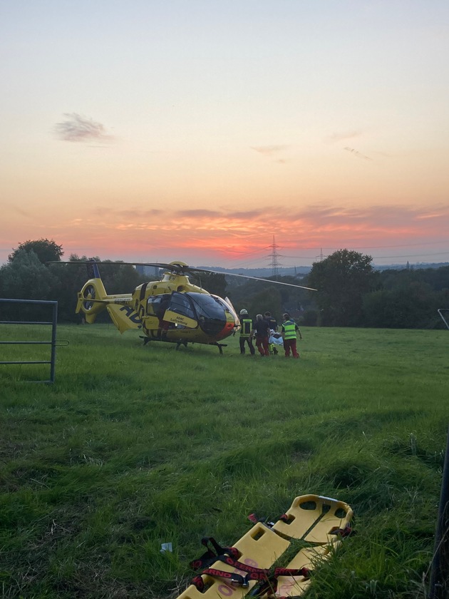 FW-EN: Rettungshubschrauber fliegt Kind nach Sturz in eine Kinderklinik