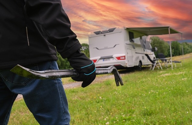 HUK-COBURG: Freiheit pur: Urlaub mit dem Wohnmobil