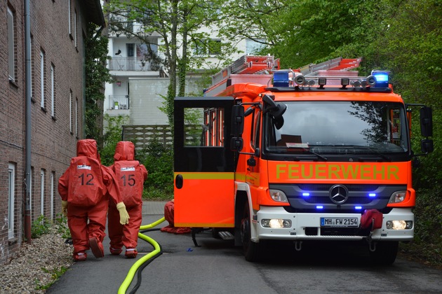 FW-MH: Gefahrguteinsatz in einem Seniorenwohnheim