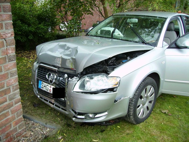 POL-STH: Schwerer Verkehrsunfall in Sachsenhagen