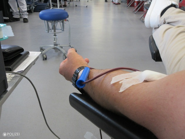 POL-PPWP: Gemeinsame Blutspende-Aktion