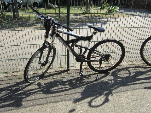 POL-HK: Neuenkirchen: Fahrraddieb erwischt - Eigentümer des Mountainbikes gesucht