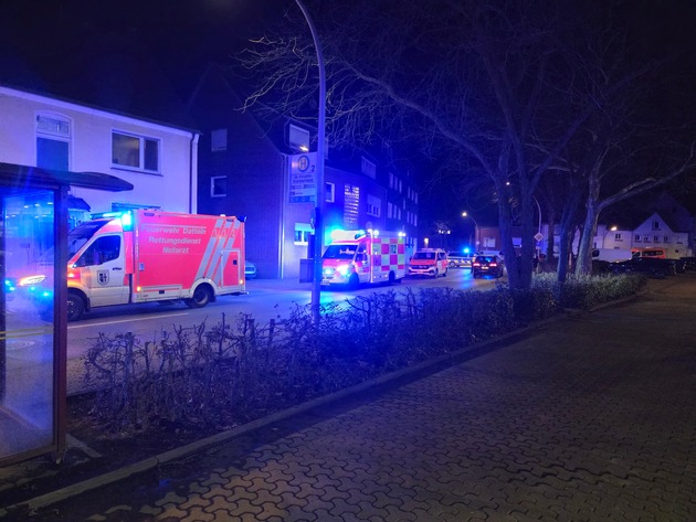 FW Datteln: Brennende Zigaretten und Papier lösen Großalarm am St. Vincenz Krankenhaus in Datteln aus