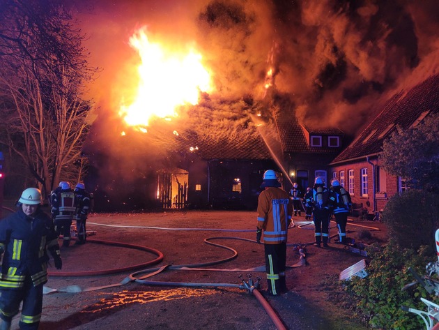 FW-ROW: Großbrand in Jeddingen