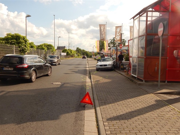 POL-PDKO: -Bendorf- Verkehrsunfall mit glücklichem Ende