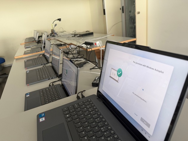 SEMAS IT rüstet die Schule Böttstein für das digitale Lernen