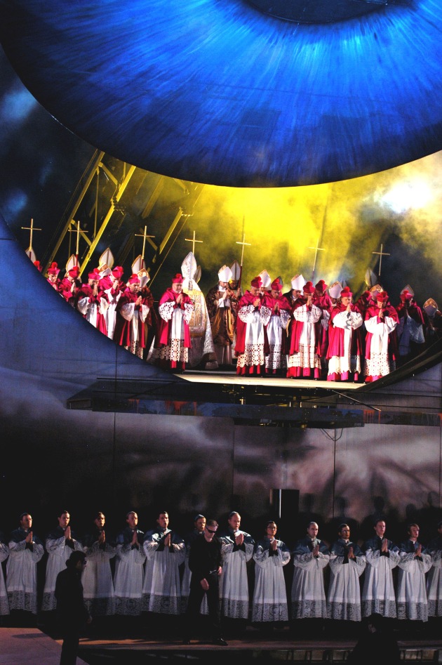 Bregenzer Festspiele eröffnen am 18. Juli 2007 - Spektakuläre Inszenierung von Puccinis &quot;TOSCA&quot; auf der Seebühne Festspielprogramm ganz im Zeichen von &quot;BRITTEN and BRITAIN&quot;