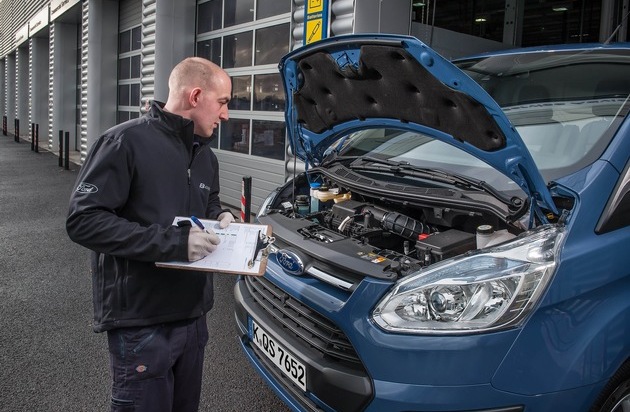 Ford-Werke GmbH: "Ford Transit24": Neue Initiative wird Messlatte für Leistung und Service im Nutzfahrzeugbereich spürbar anheben (FOTO)