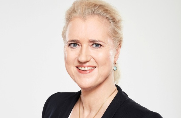 Mestemacher GmbH: Angela Titzrath, Vorsitzende des Vorstandes Hamburger Hafen und Logistik Aktiengesellschaft, erhält MESTEMACHER PREIS MANAGERIN DES JAHRES / 19. Preisverleihung (2002 bis 2020)