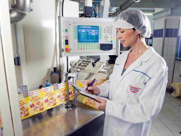 Rezepte f&uuml;r die Zukunft - Dr. Oetker ver&ouml;ffentlicht Nachhaltigkeitsbericht 2011/2012 (BILD)