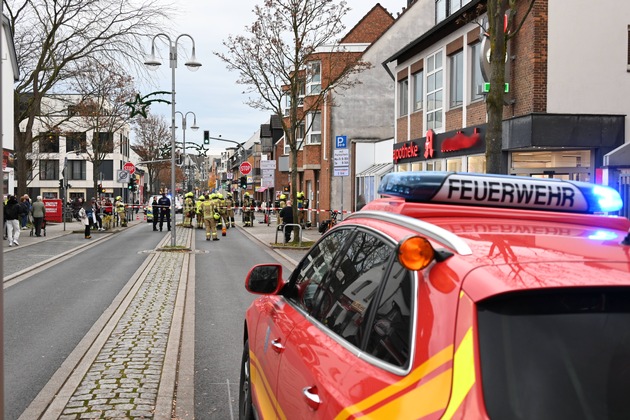 FW Pulheim: Gasaustritt aus Heizungsanlage