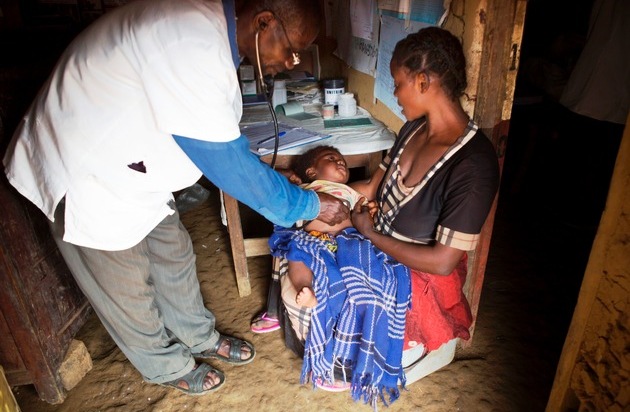Medair: Tag der Humanitären Helfer 2015 - Medair-Helfer riskieren täglich ihr Leben in einer der schlimmsten humanitären Krisen: die DR Kongo #sharehumanity