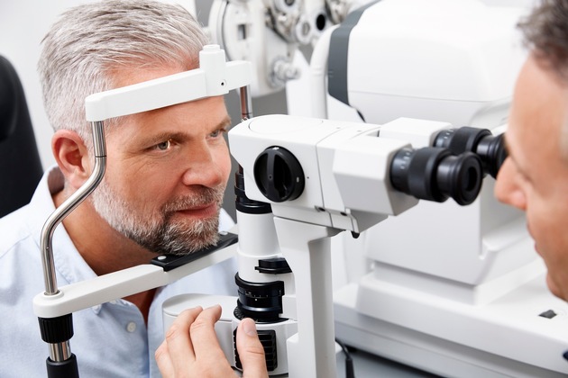 Welttag des Sehens am 9. Oktober: Vorsorge für die Augen beginnt beim Augenoptiker