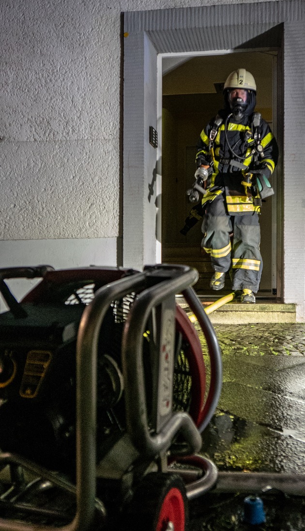 FW-BO: Wohnungsbrand im Ehrenfeld - Eine verletzte Person
