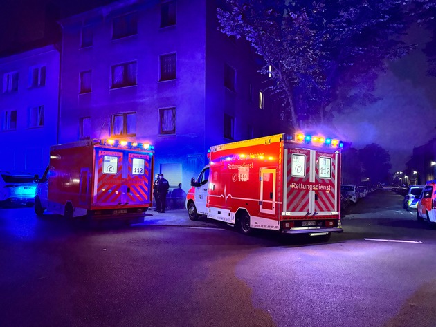 FW-GE: Feuerwehreinsatz in Gelsenkirchen-Schalke - Zwei Menschen sterben bei Wohnungsbrand