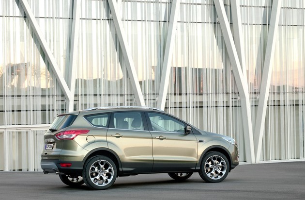 Ford-Werke GmbH: Der neue Ford Kuga: Die zweite Modellgeneration des sportlichen Crossover-Modells startet bei 20.990 Euro (BILD)