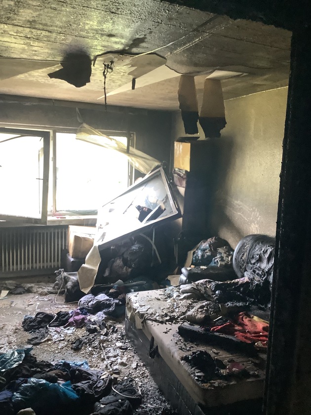 FW-GE: Wohnungsbrand in Schalke-Nord
