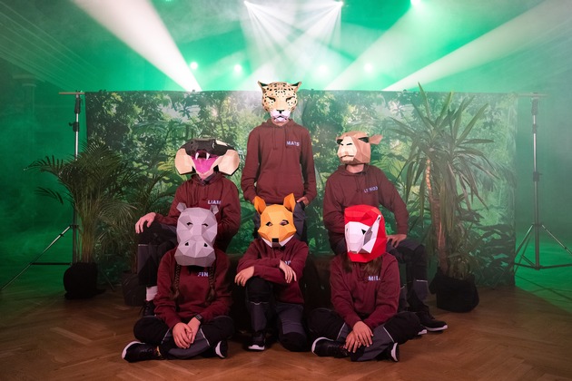 Neues Zoo-Abenteuer für sechs Teenager: Dreharbeiten für 5. Staffel von „Elefant, Tiger & Kids: Zoo-Praktikum Backstage“ gestartet