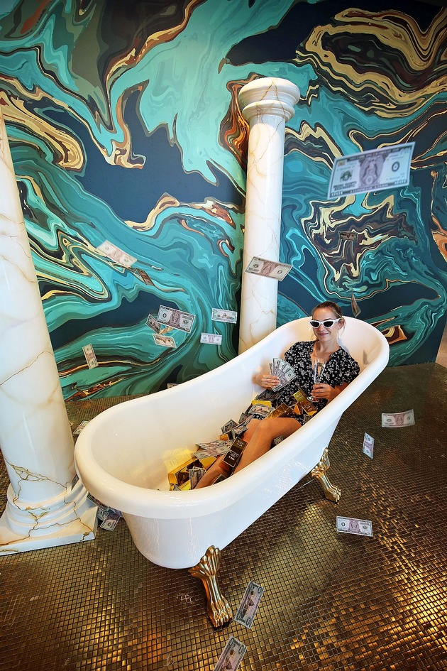 Kunst zum Anfassen: Erstes Selfie Museum Sachsens in Leipzig eröffnet