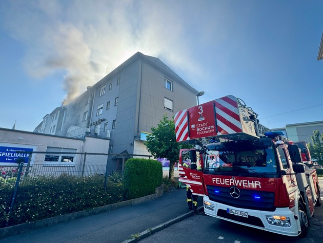 FW-BO: Brand in einem Restaurant an der Castroper Straße