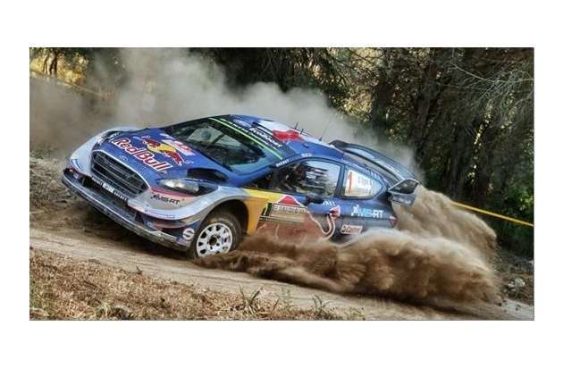 Ford-Werke GmbH: Ford Fiesta WRC-Pilot Ott Tänak fährt auf Sardinien zu seinem ersten WM-Laufsieg (FOTO)