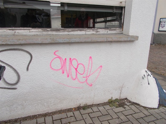 POL-PDNW: Sachbeschädigung durch Graffiti