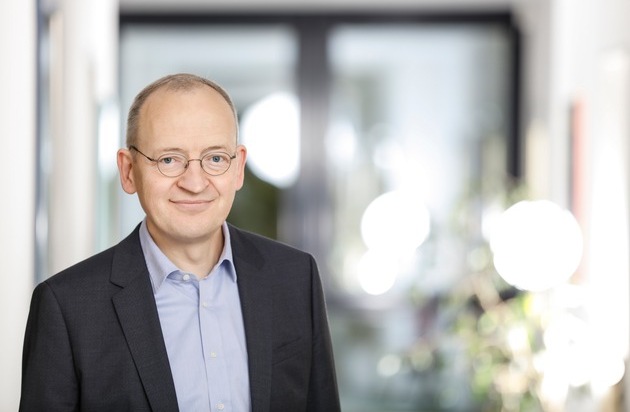 Octapharma Plasma: "Ein Tag Weltblutspendetag ist uns zu wenig": Aktions-MONAT der Octapharma Plasma zur Blutspende