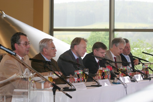 Mehrweg-Allianz trifft sich mit Bundesumweltminister Trittin in Krombach
