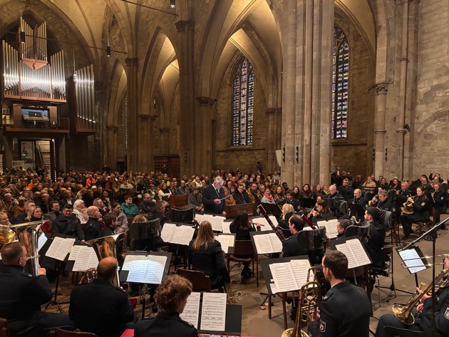 POL-DO: Benefizkonzert für das Kinderschutz-Zentrum: Gäste spenden über 5.500 Euro