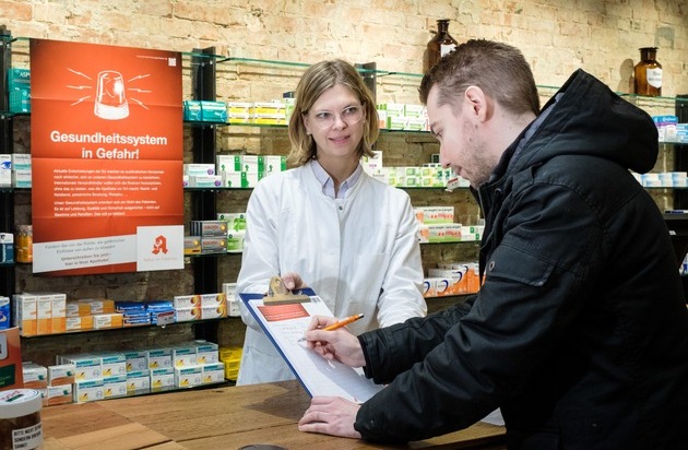 ABDA Bundesvgg. Dt. Apothekerverbände: Unterschriftenaktion: Pro Wahlkreis 4.000 Patienten für Schutz der Apotheken vor Ort