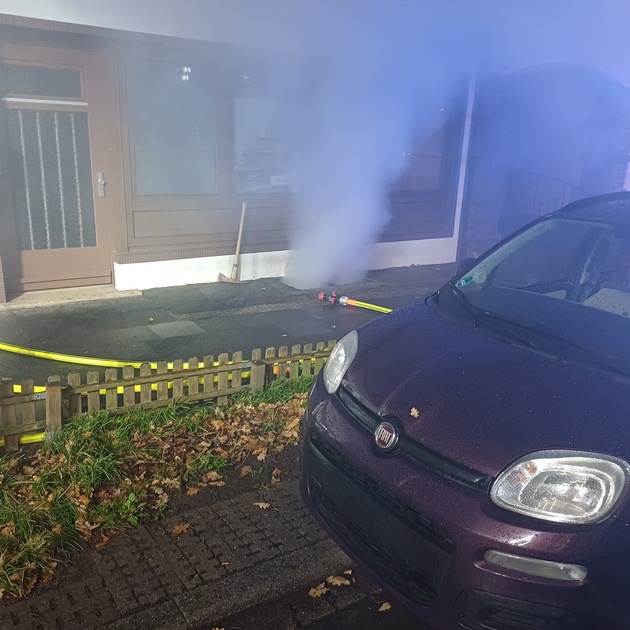 FW-EN: Wetter - Feuerwehr am Wochenende mehrmals im Einsatz