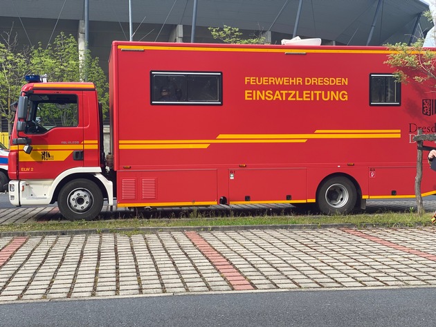FW Dresden: Information zum Einsatzgeschehen der Feuerwehr Dresden am 16. Mai 2021
