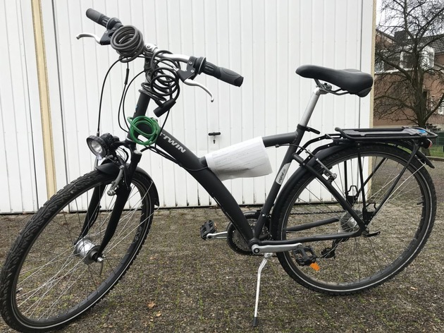 POL-UN: Kamen - Fahrraddiebe &quot;tauschten&quot; Räder - Polizei sucht die Eigentümer