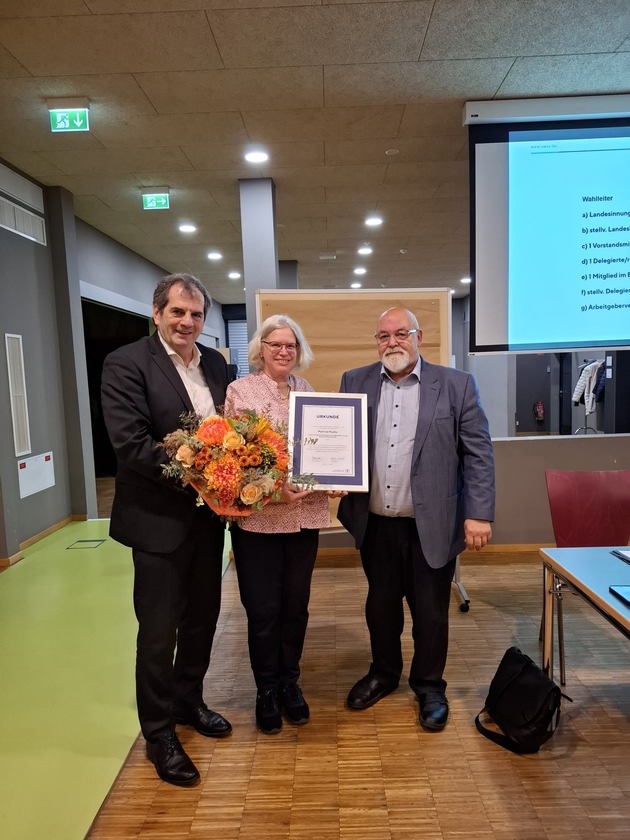 Patricia Fuchs zur Ehrenlandesinnungsmeisterin ernannt